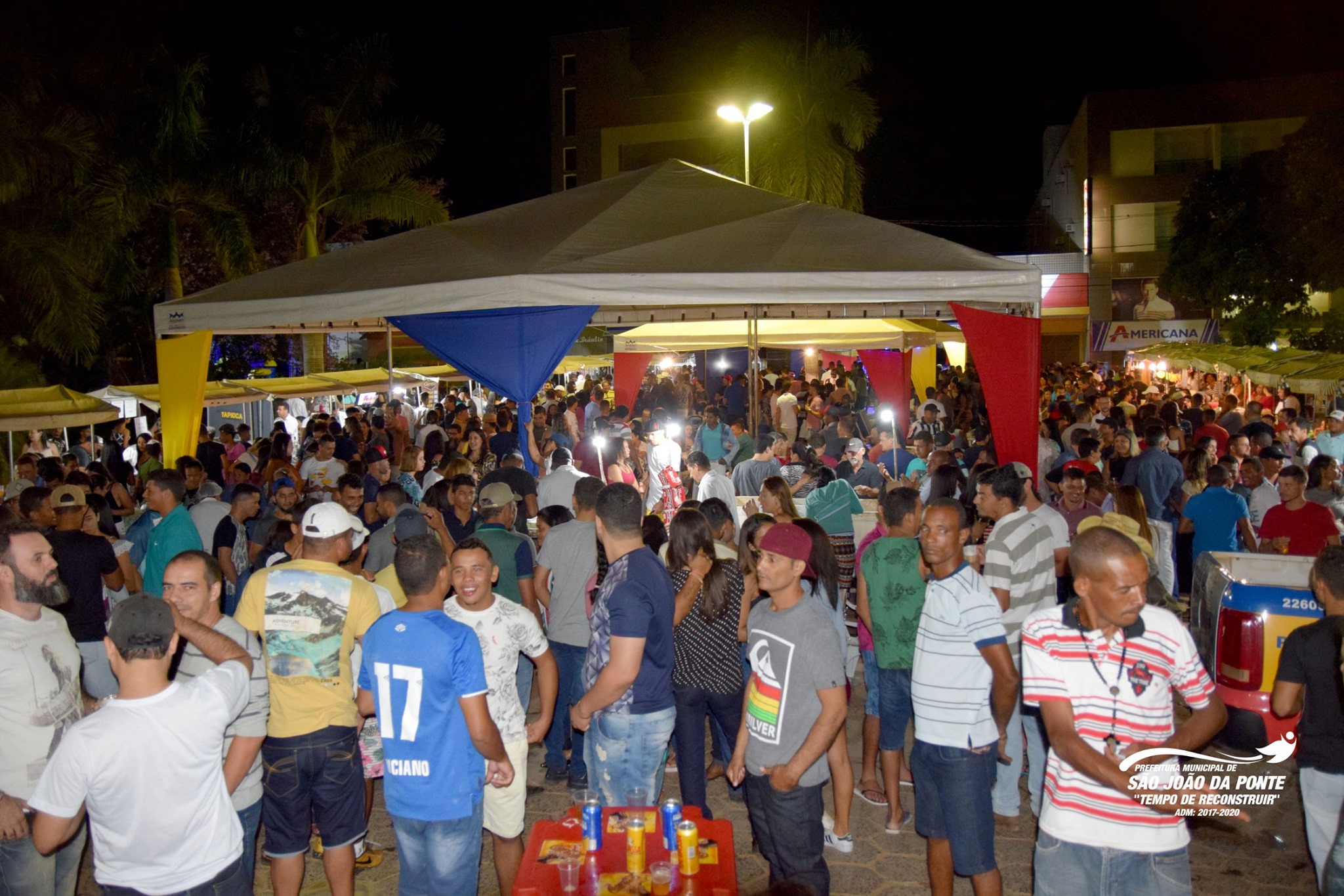 Pontenses comemoram um ano de Feira Cultural