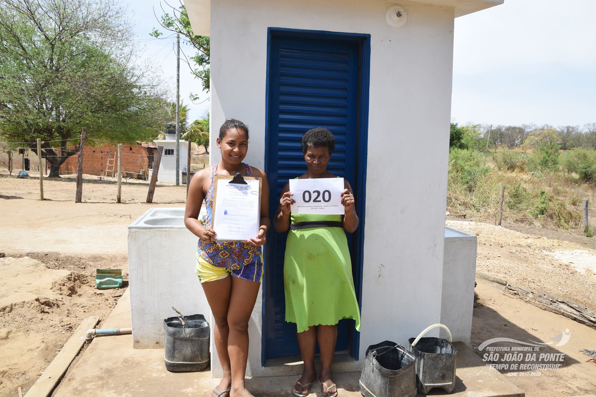 Higiene e dignidade: Prefeitura entrega banheiros na Comunidade de Vereda Viana